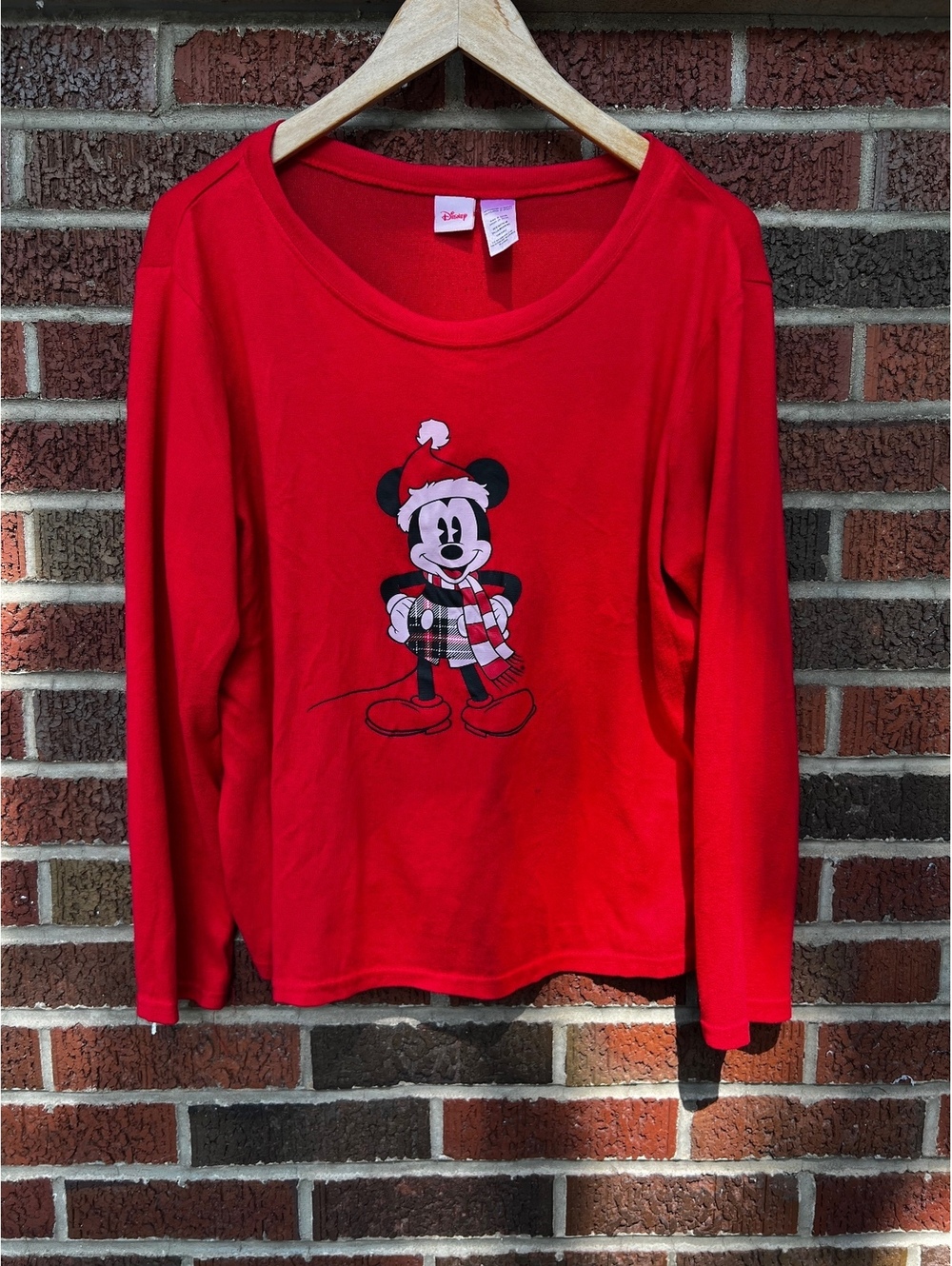Disney Red Mickey Mouse Christmas Holiday Long Sleeve Tee